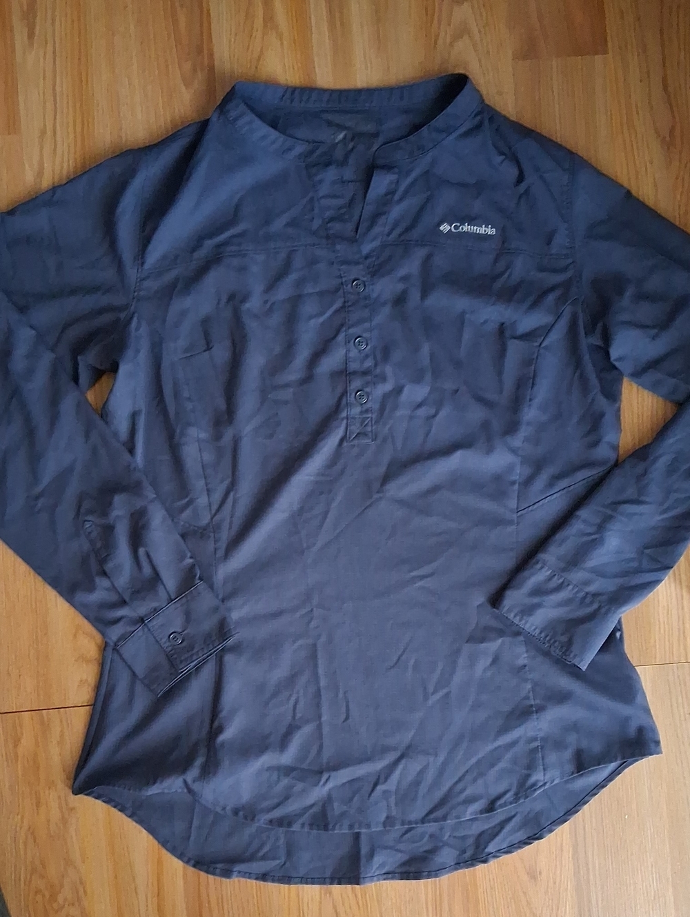 Columbia Navy Long-Sleeve Henley Pullover